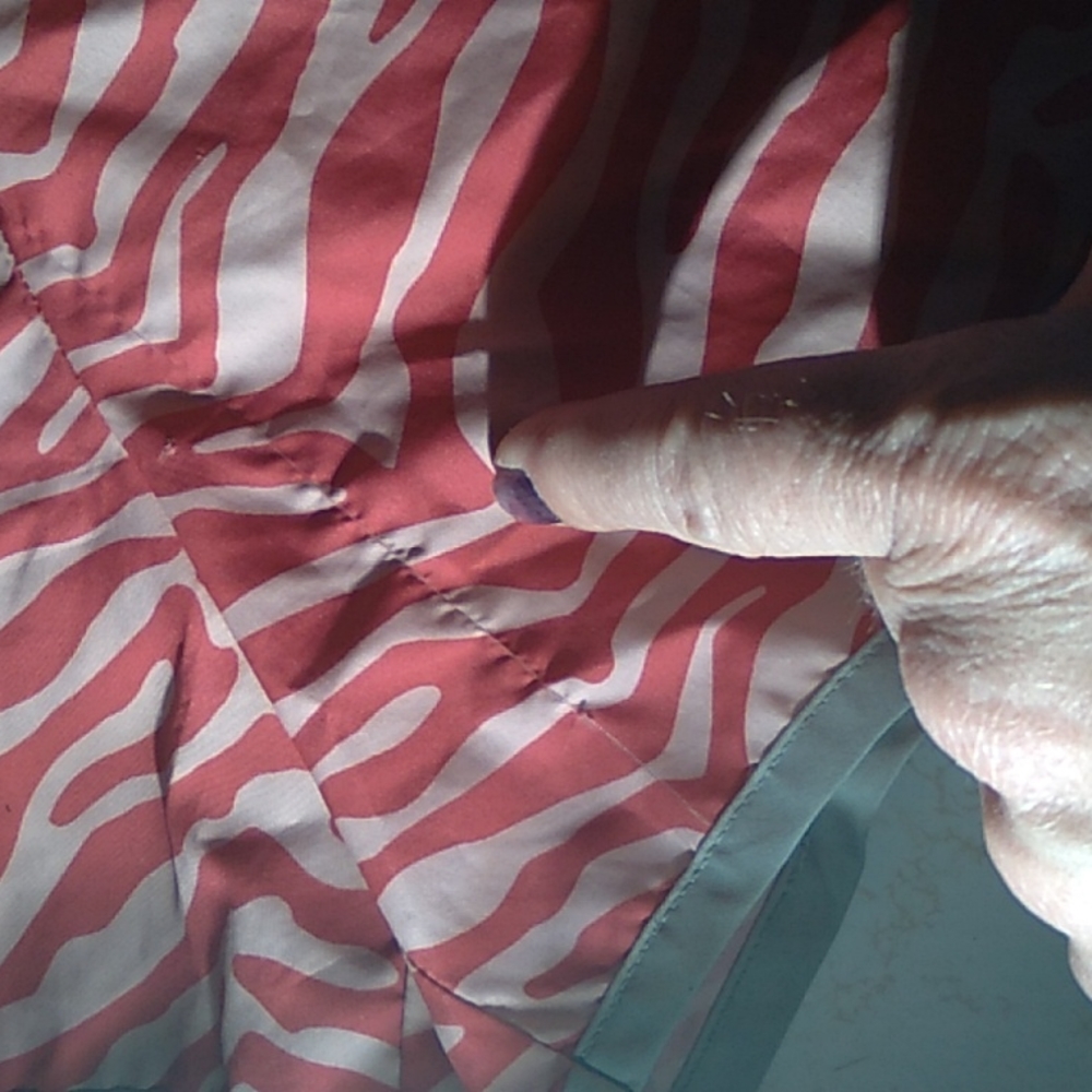 Girls LG (10-12) swim shorts - Picture 10 of 10